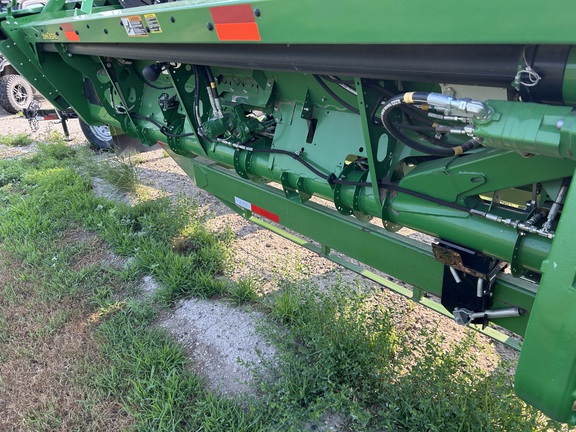 2018 John Deere 640FD Header Combine