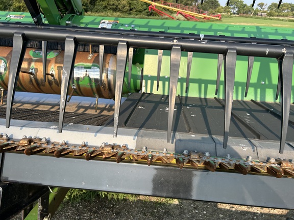 2018 John Deere 640FD Header Combine