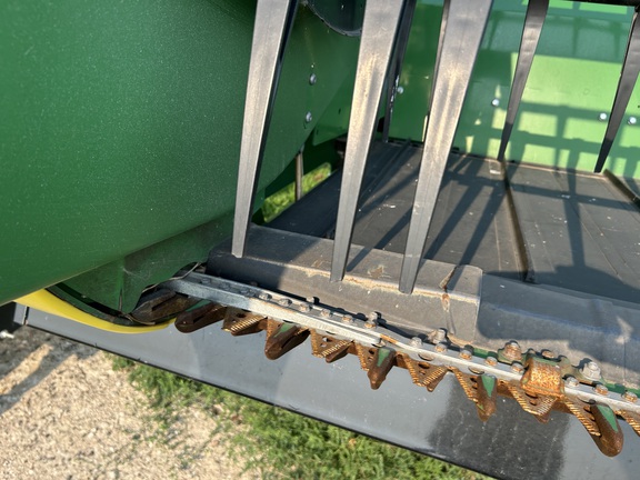 2018 John Deere 640FD Header Combine