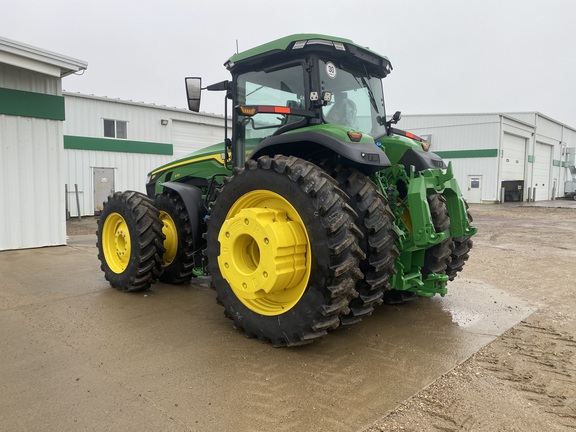 2025 John Deere 8R 370 Tractor