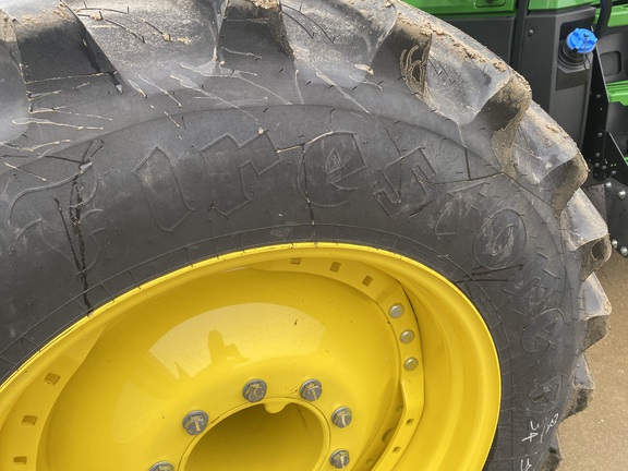 2025 John Deere 8R 370 Tractor