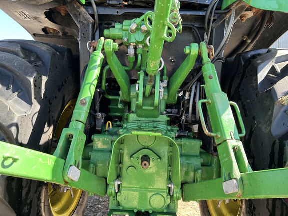 2017 John Deere 3046R Tractor Compact