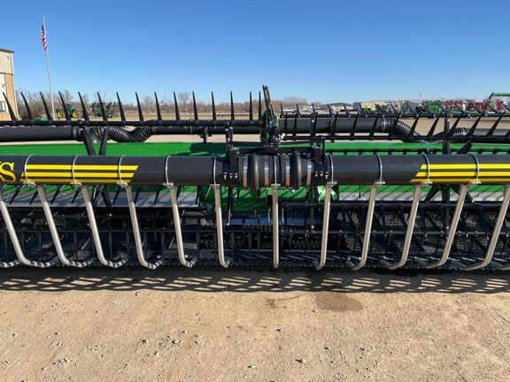 2023 John Deere RD45F Header Combine