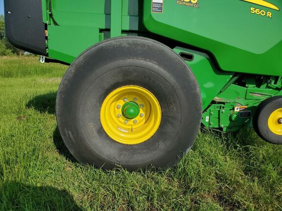 2023 John Deere 560R Baler/Round