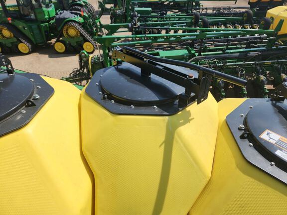 2018 John Deere 1890 Air Seeder