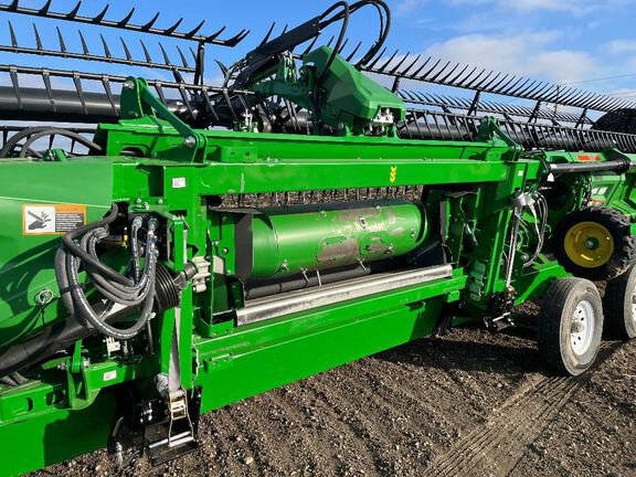 2022 John Deere HD50F Header Combine