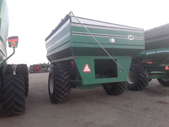 J&M 875 Grain Cart