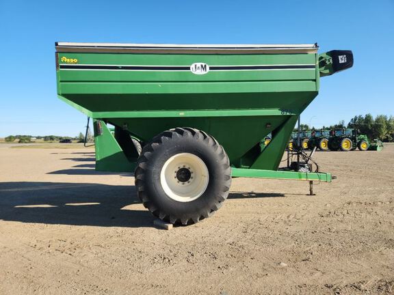 J&M 875 Grain Cart