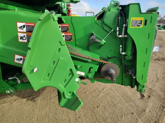 2024 John Deere S780 Combine