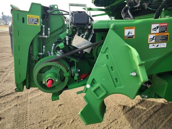 2024 John Deere S780 Combine