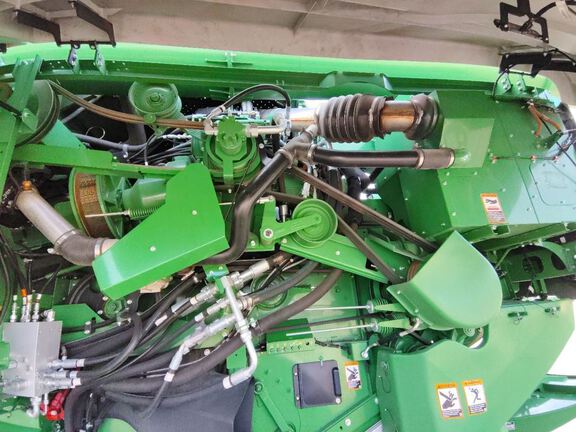 2024 John Deere S780 Combine