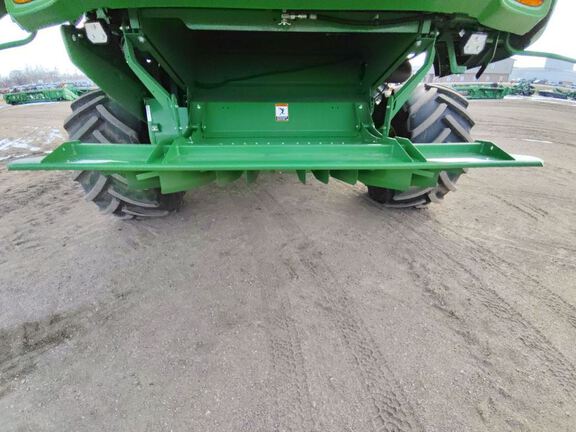 2024 John Deere S780 Combine
