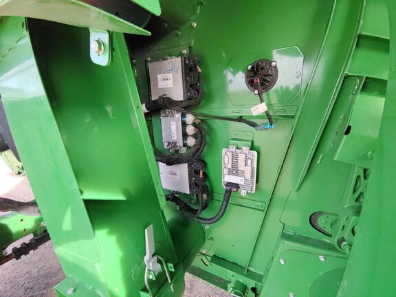 2024 John Deere S780 Combine