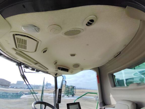 2024 John Deere S780 Combine