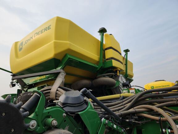 2024 John Deere DB80 Planter