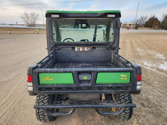 2022 John Deere XUV835R ATV