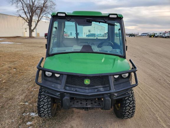 2022 John Deere XUV835R ATV