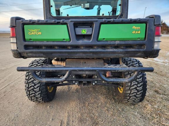 2022 John Deere XUV835R ATV