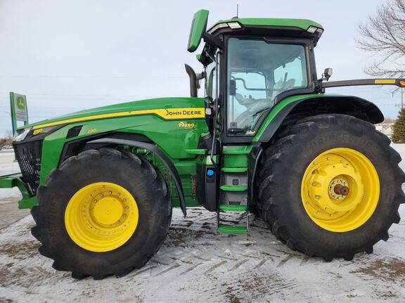 2024 John Deere 8R 230 Tractor