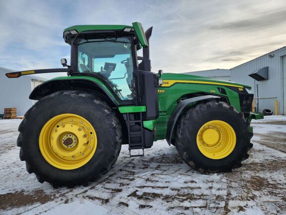 2024 John Deere 8R 230 Tractor