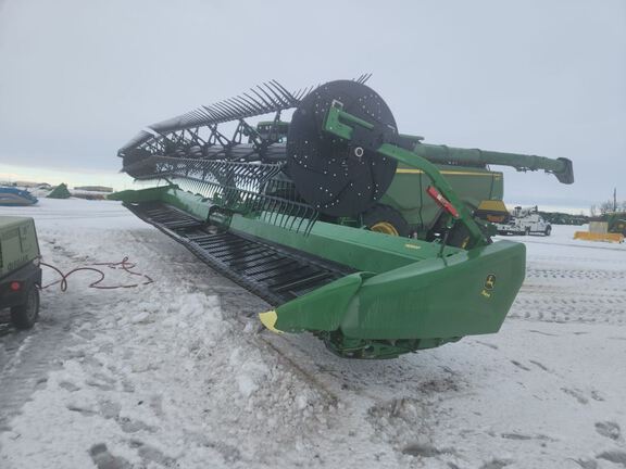 2023 John Deere HD50F Header Combine