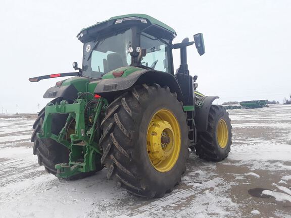 2024 John Deere 8R 230 Tractor