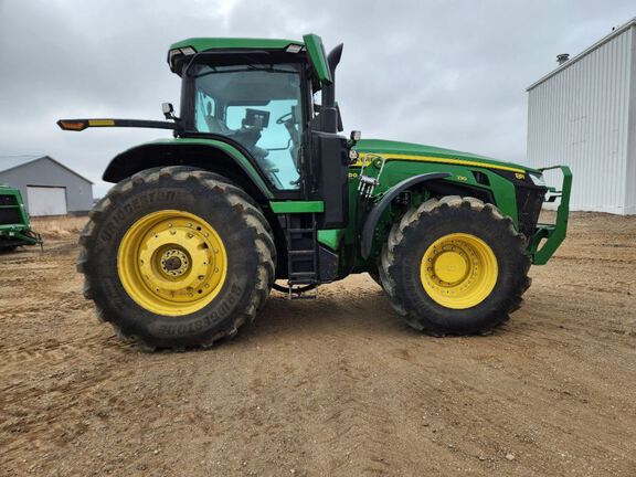 2024 John Deere 8R 230 Tractor