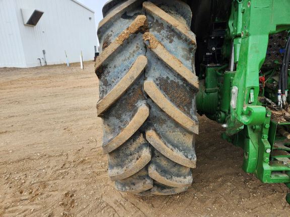 2024 John Deere 8R 230 Tractor