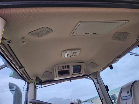 2024 John Deere 8R 230 Tractor