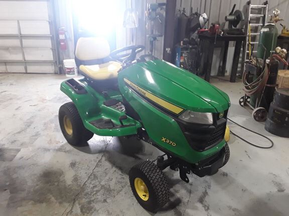 2020 John Deere X370 Garden Tractor