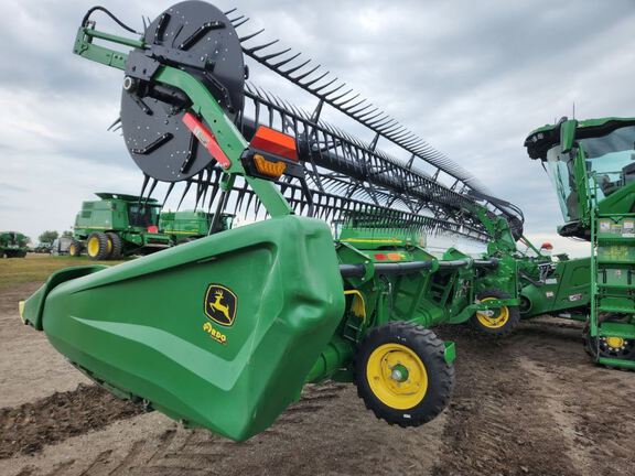 2023 John Deere HD50F Header Combine