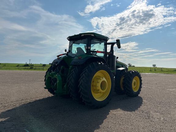 2023 John Deere 8R 410 Tractor
