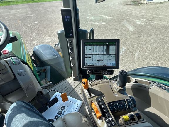 2023 John Deere 8R 410 Tractor