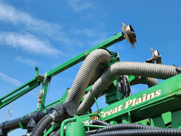 2008 Great Plains YP1625A-32TR Planter