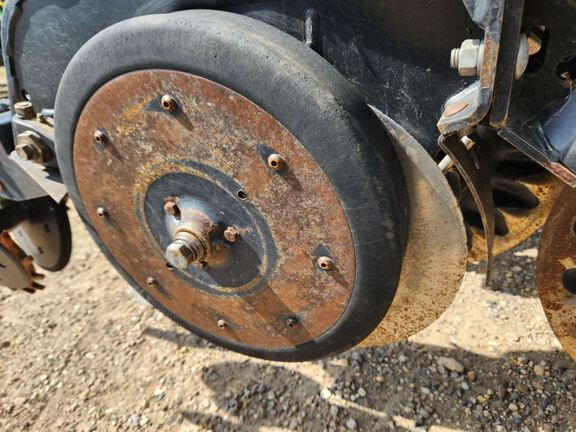 2008 Great Plains YP1625A-32TR Planter