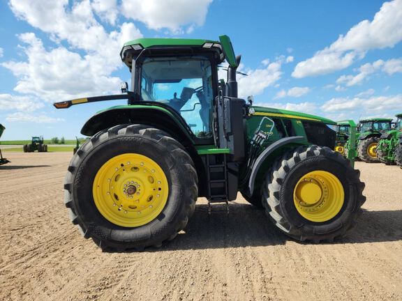 2023 John Deere 7R 290 Tractor