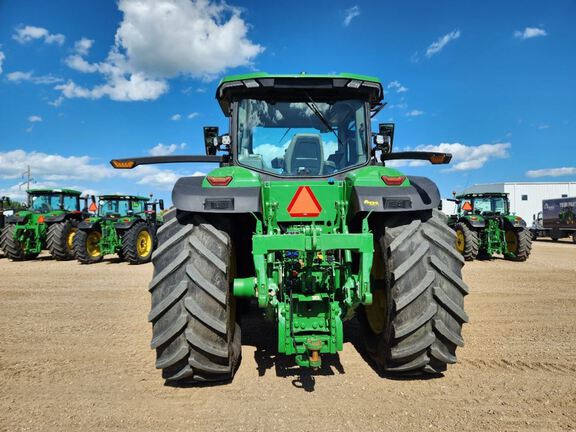 2023 John Deere 7R 290 Tractor