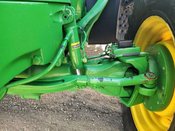 2023 John Deere 7R 290 Tractor