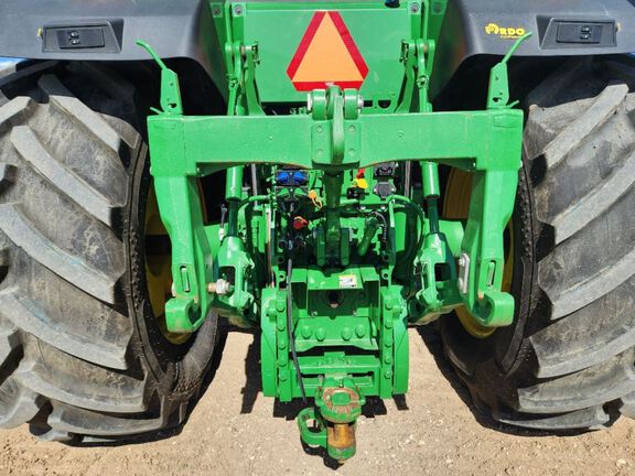 2023 John Deere 7R 290 Tractor