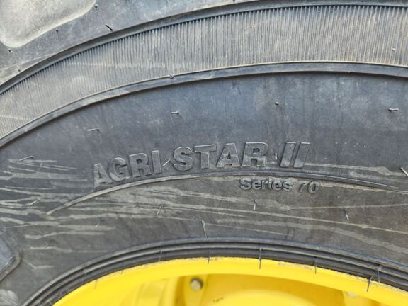 2023 John Deere 7R 290 Tractor