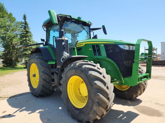 2023 John Deere 7R 290 Tractor