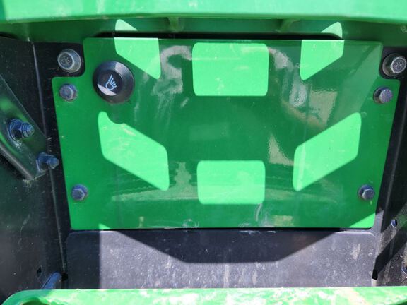 2023 John Deere 7R 290 Tractor