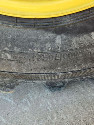 2023 John Deere 7R 290 Tractor