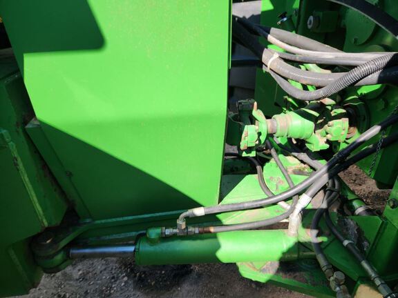 1995 John Deere 8970 Tractor 4WD