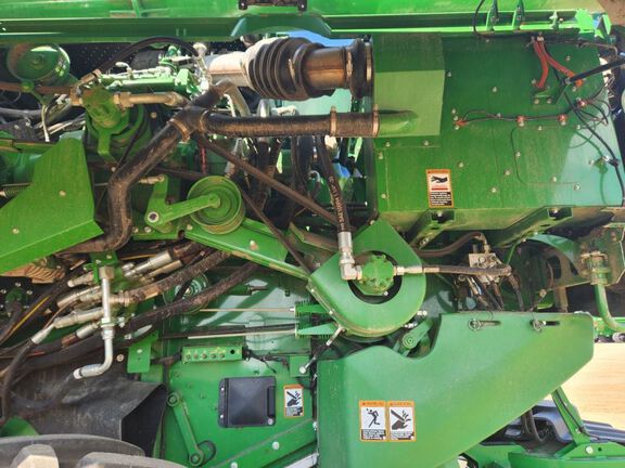 2022 John Deere S780 Combine
