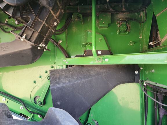 2022 John Deere S780 Combine