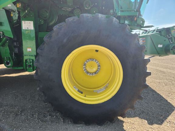 2022 John Deere S780 Combine