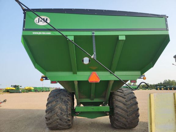 2017 J&M 1112-20 Grain Cart