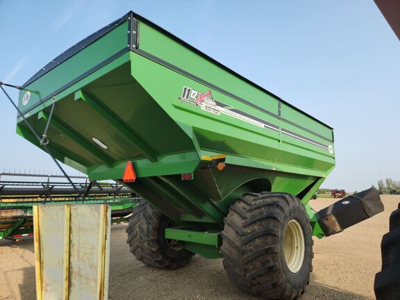 2017 J&M 1112-20 Grain Cart