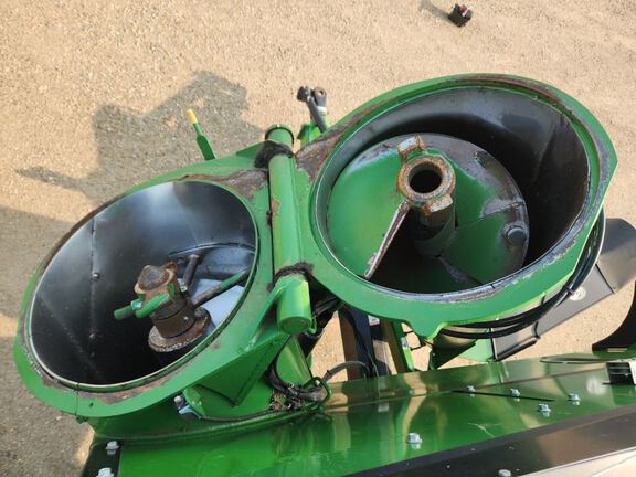 2017 J&M 1112-20 Grain Cart